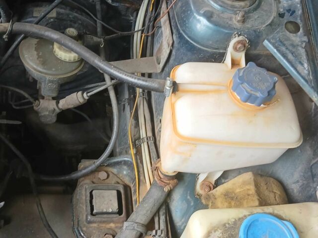 Зелений Шкода Феліція, об'ємом двигуна 1.3 л та пробігом 150 тис. км за 1300 $, фото 6 на Automoto.ua