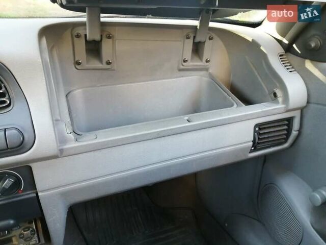 Зеленый Шкода Фелиция, объемом двигателя 1.3 л и пробегом 115 тыс. км за 2300 $, фото 12 на Automoto.ua