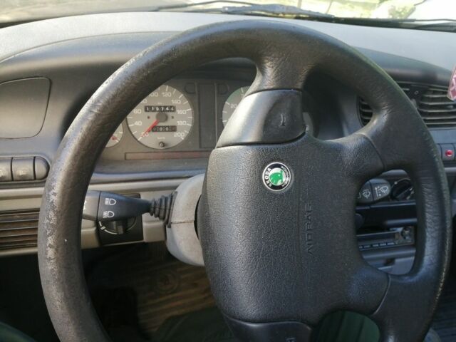 Шкода Фелиция 1999 в Киеве на Automoto.ua Зеленый Шкода Фелиция, объемом двигателя 1.3 л и пробегом 115 тыс. км за 2300 $, фото 16 на Automoto.ua