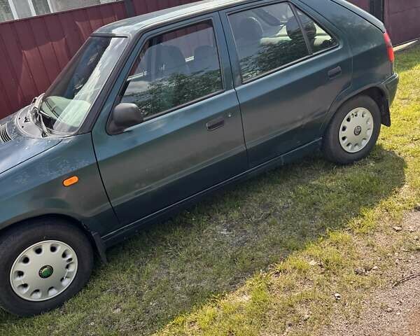 Зеленый Шкода Фелиция, объемом двигателя 1.3 л и пробегом 265 тыс. км за 1400 $, фото 9 на Automoto.ua