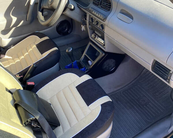 Зеленый Шкода Фелиция, объемом двигателя 1.3 л и пробегом 270 тыс. км за 2100 $, фото 9 на Automoto.ua