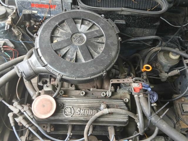 Зелений Шкода Феліція, об'ємом двигуна 1.3 л та пробігом 150 тис. км за 1300 $, фото 9 на Automoto.ua