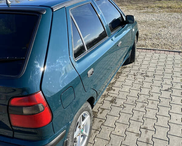 Зеленый Шкода Фелиция, объемом двигателя 1.3 л и пробегом 270 тыс. км за 2100 $, фото 5 на Automoto.ua