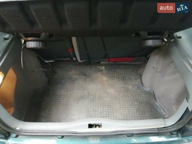 Зеленый Шкода Фелиция, объемом двигателя 1.3 л и пробегом 115 тыс. км за 2300 $, фото 7 на Automoto.ua