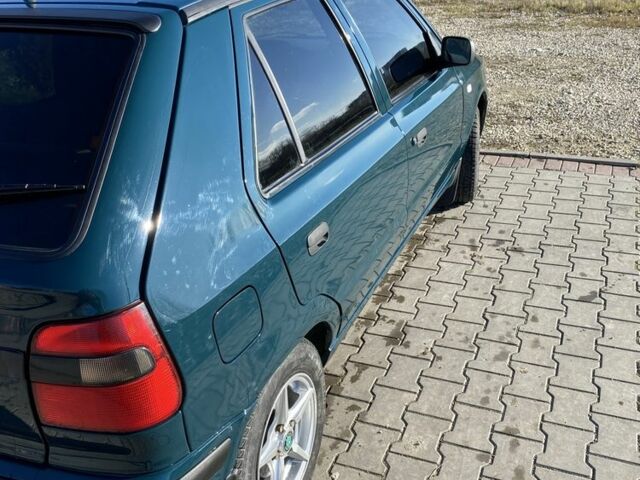 Зеленый Шкода Фелиция, объемом двигателя 1.3 л и пробегом 270 тыс. км за 2100 $, фото 4 на Automoto.ua