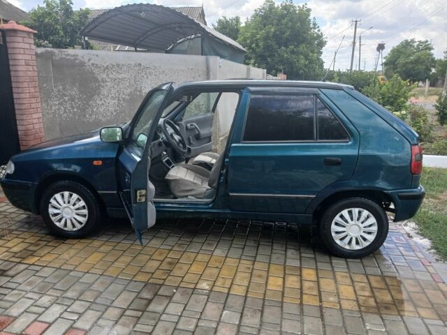 Зелений Шкода Феліція, об'ємом двигуна 1.3 л та пробігом 150 тис. км за 1300 $, фото 3 на Automoto.ua