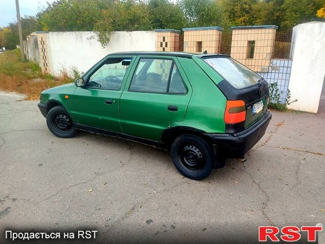 Зеленый Шкода Фелиция, объемом двигателя 1.3 л и пробегом 265 тыс. км за 1350 $, фото 4 на Automoto.ua