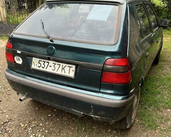 Зеленый Шкода Фелиция, объемом двигателя 1 л и пробегом 220 тыс. км за 571 $, фото 3 на Automoto.ua