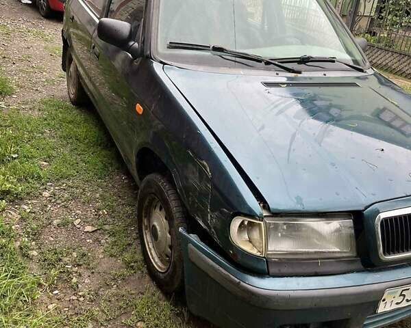 Зеленый Шкода Фелиция, объемом двигателя 1 л и пробегом 220 тыс. км за 571 $, фото 5 на Automoto.ua