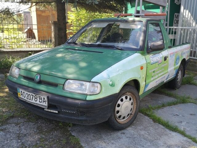 Зеленый Шкода Фелиция, объемом двигателя 1.3 л и пробегом 229 тыс. км за 1850 $, фото 1 на Automoto.ua