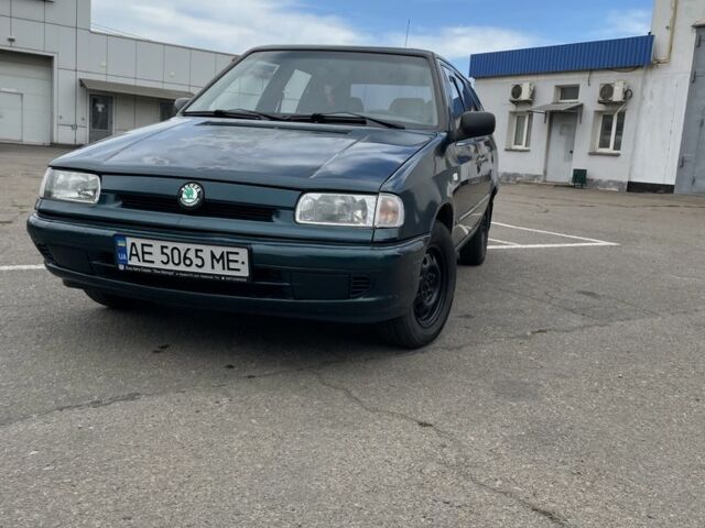 Зеленый Шкода Фелиция, объемом двигателя 1.3 л и пробегом 380 тыс. км за 1800 $, фото 10 на Automoto.ua