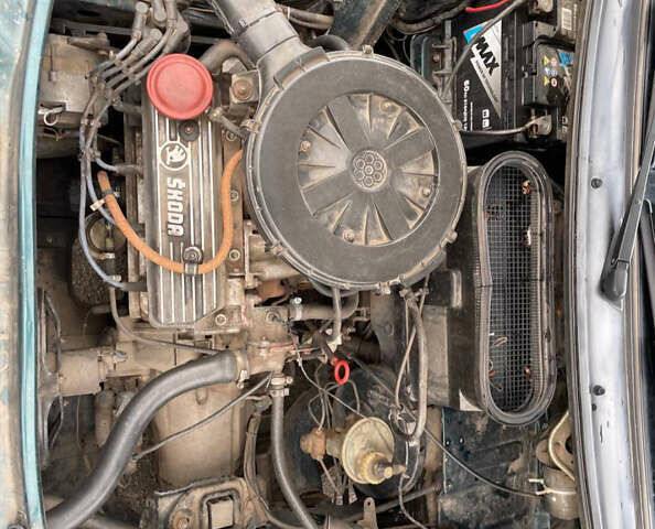 Зеленый Шкода Фелиция, объемом двигателя 1.3 л и пробегом 378 тыс. км за 1700 $, фото 9 на Automoto.ua