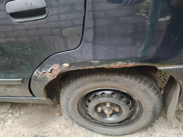 Зеленый Шкода Фелиция, объемом двигателя 1.3 л и пробегом 361 тыс. км за 800 $, фото 5 на Automoto.ua