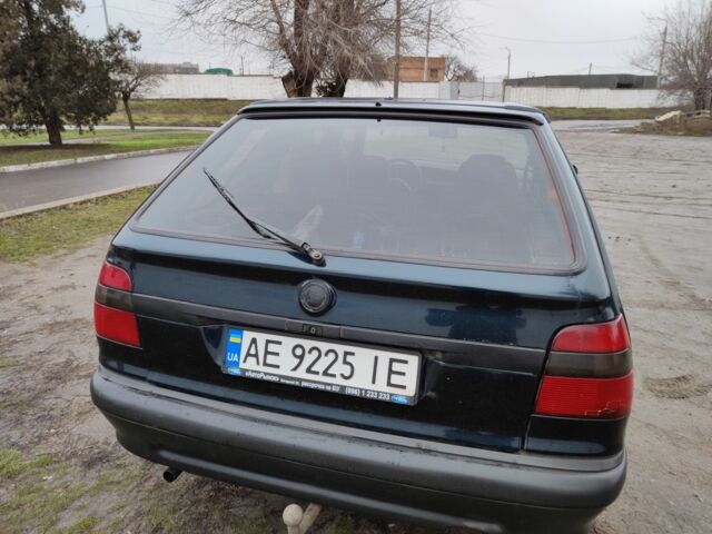 Зеленый Шкода Фелиция, объемом двигателя 1.3 л и пробегом 361 тыс. км за 800 $, фото 2 на Automoto.ua