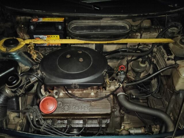 Зеленый Шкода Фелиция, объемом двигателя 1.3 л и пробегом 361 тыс. км за 800 $, фото 8 на Automoto.ua