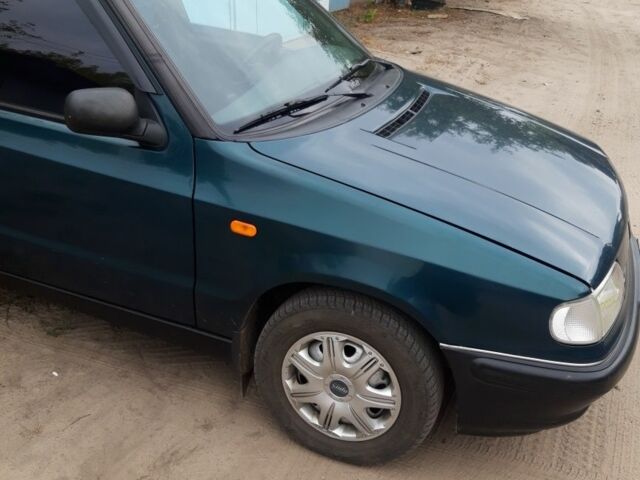 Зеленый Шкода Фелиция, объемом двигателя 1 л и пробегом 170 тыс. км за 2400 $, фото 1 на Automoto.ua