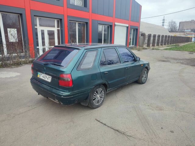 Зеленый Шкода Фелиция, объемом двигателя 1.3 л и пробегом 250 тыс. км за 900 $, фото 4 на Automoto.ua