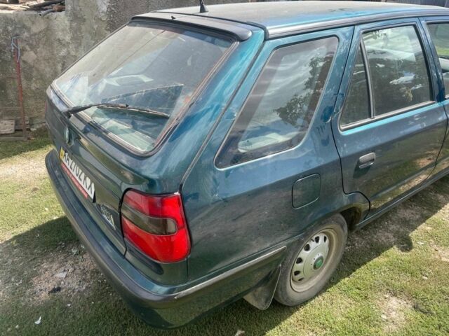 Зелений Шкода Феліція, об'ємом двигуна 1.3 л та пробігом 185 тис. км за 3000 $, фото 3 на Automoto.ua