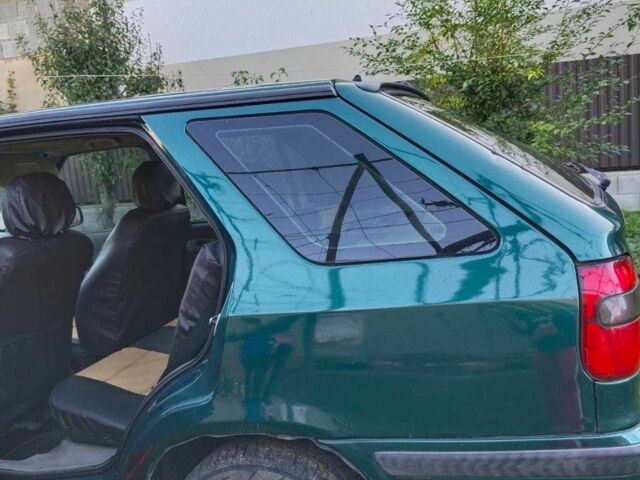 Зеленый Шкода Фелиция, объемом двигателя 1.3 л и пробегом 230 тыс. км за 2300 $, фото 4 на Automoto.ua