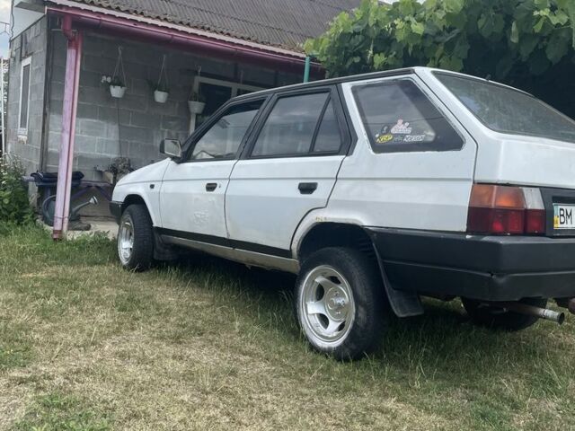 Белый Шкода Форман, объемом двигателя 1.3 л и пробегом 390 тыс. км за 238 $, фото 4 на Automoto.ua