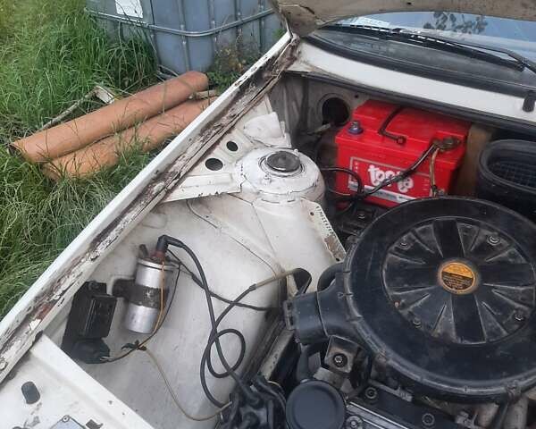 Белый Шкода Форман, объемом двигателя 1.29 л и пробегом 123 тыс. км за 1350 $, фото 6 на Automoto.ua