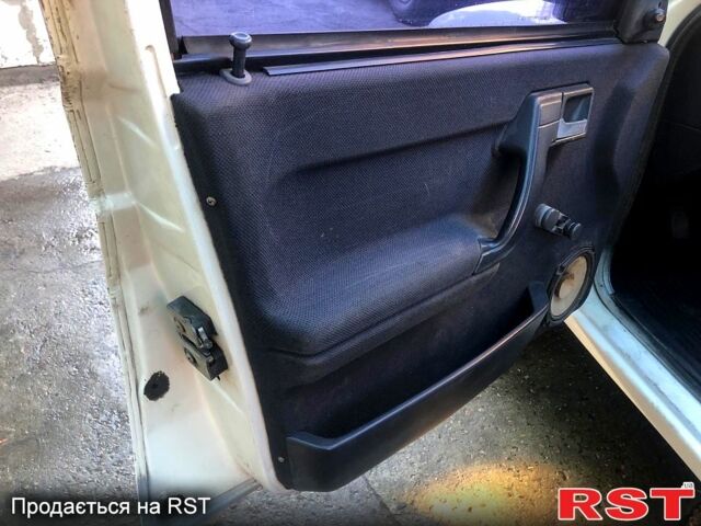 Белый Шкода Форман, объемом двигателя 1.3 л и пробегом 150 тыс. км за 850 $, фото 6 на Automoto.ua