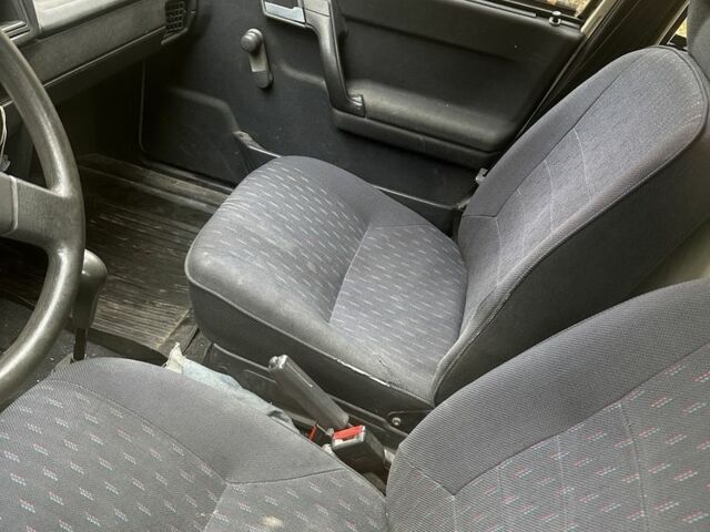 Белый Шкода Форман, объемом двигателя 1.3 л и пробегом 200 тыс. км за 595 $, фото 6 на Automoto.ua