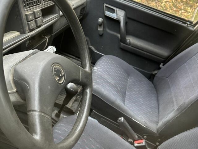 Белый Шкода Форман, объемом двигателя 1.3 л и пробегом 200 тыс. км за 595 $, фото 7 на Automoto.ua