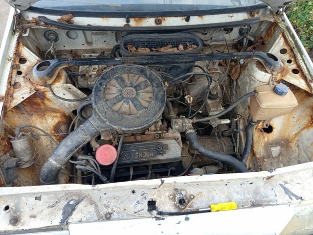 Белый Шкода Форман, объемом двигателя 0 л и пробегом 10 тыс. км за 355 $, фото 2 на Automoto.ua