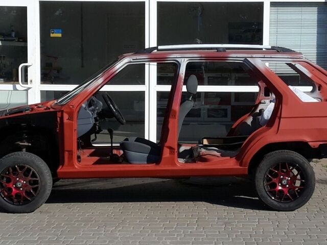 Красный Шкода Форман, объемом двигателя 0 л и пробегом 2 тыс. км за 1897 $, фото 1 на Automoto.ua