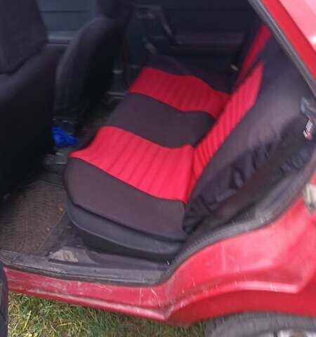 Красный Шкода Форман, объемом двигателя 1.5 л и пробегом 160 тыс. км за 1200 $, фото 6 на Automoto.ua