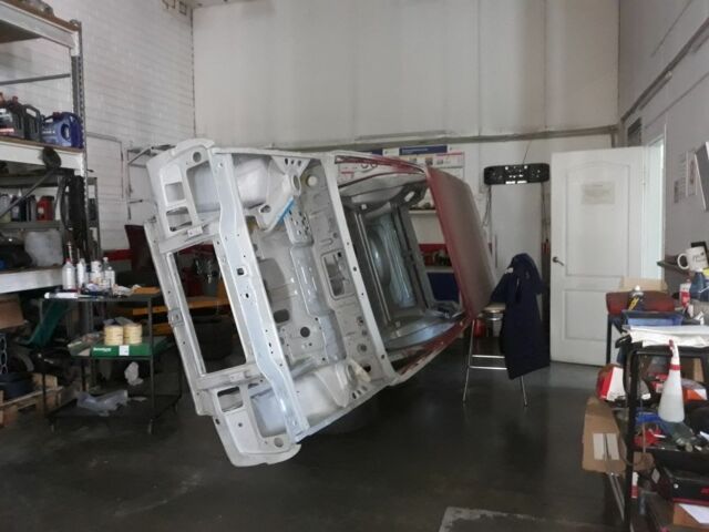 Красный Шкода Форман, объемом двигателя 0 л и пробегом 2 тыс. км за 1897 $, фото 5 на Automoto.ua