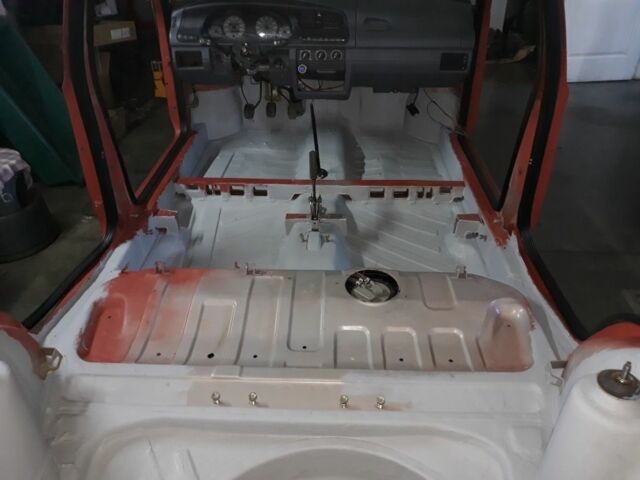 Красный Шкода Форман, объемом двигателя 0 л и пробегом 2 тыс. км за 1897 $, фото 2 на Automoto.ua