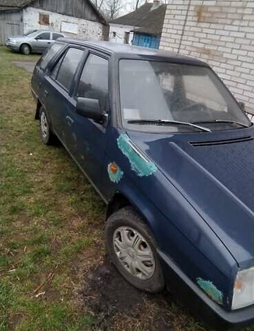 Шкода Форман, об'ємом двигуна 1.3 л та пробігом 333 тис. км за 550 $, фото 1 на Automoto.ua