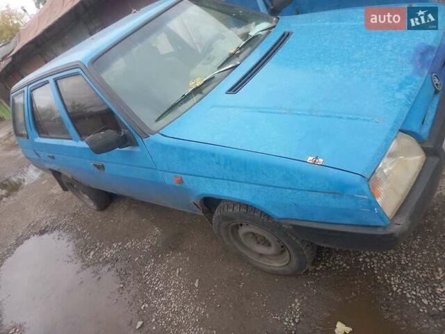 Шкода Форман 1992 в Кривом Роге на Automoto.ua Синий Шкода Форман, объемом двигателя 1.3 л и пробегом 150 тыс. км за 430 $, фото 6 на Automoto.ua