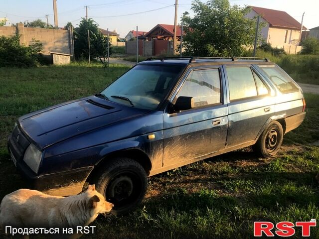 Синий Шкода Форман, объемом двигателя 1.3 л и пробегом 0 тыс. км за 500 $, фото 1 на Automoto.ua