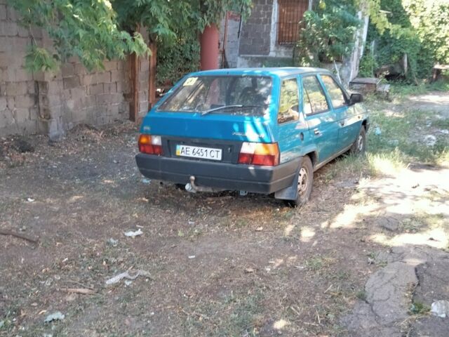 Синий Шкода Форман, объемом двигателя 0 л и пробегом 200 тыс. км за 1182 $, фото 3 на Automoto.ua