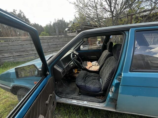 Синій Шкода Форман, об'ємом двигуна 1.3 л та пробігом 230 тис. км за 700 $, фото 7 на Automoto.ua