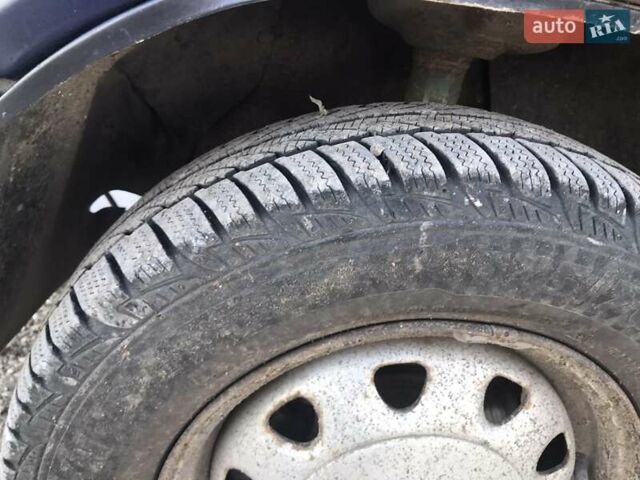 Синий Шкода Форман, объемом двигателя 1.3 л и пробегом 340 тыс. км за 850 $, фото 1 на Automoto.ua