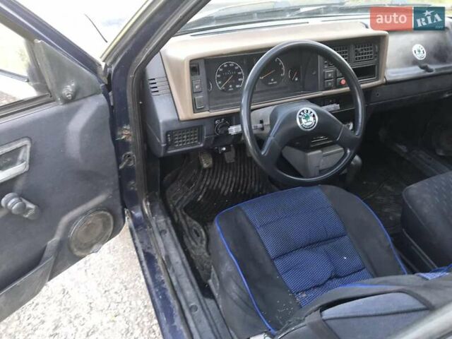 Синий Шкода Форман, объемом двигателя 1.3 л и пробегом 340 тыс. км за 850 $, фото 2 на Automoto.ua