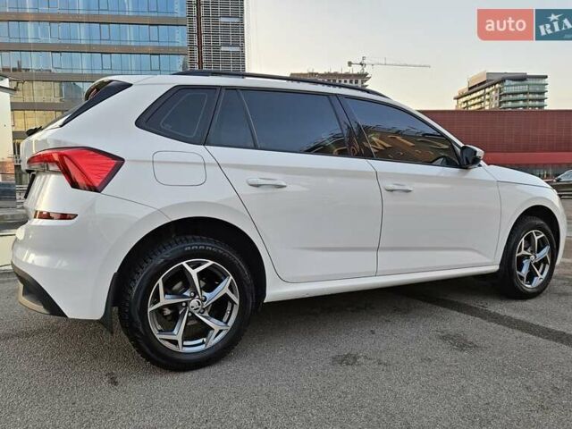 Білий Шкода KAMIQ, об'ємом двигуна 1.6 л та пробігом 52 тис. км за 18800 $, фото 8 на Automoto.ua
