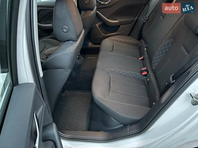 Белый Шкода KAMIQ, объемом двигателя 1.6 л и пробегом 62 тыс. км за 16500 $, фото 60 на Automoto.ua