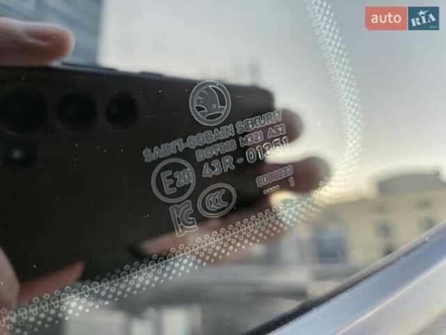 Білий Шкода KAMIQ, об'ємом двигуна 1.6 л та пробігом 52 тис. км за 18800 $, фото 75 на Automoto.ua