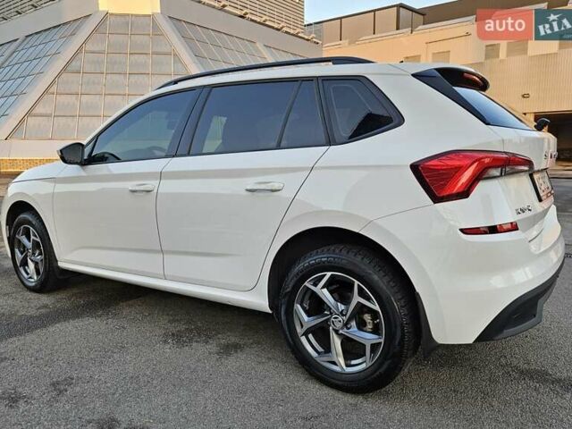 Білий Шкода KAMIQ, об'ємом двигуна 1.6 л та пробігом 52 тис. км за 18800 $, фото 4 на Automoto.ua