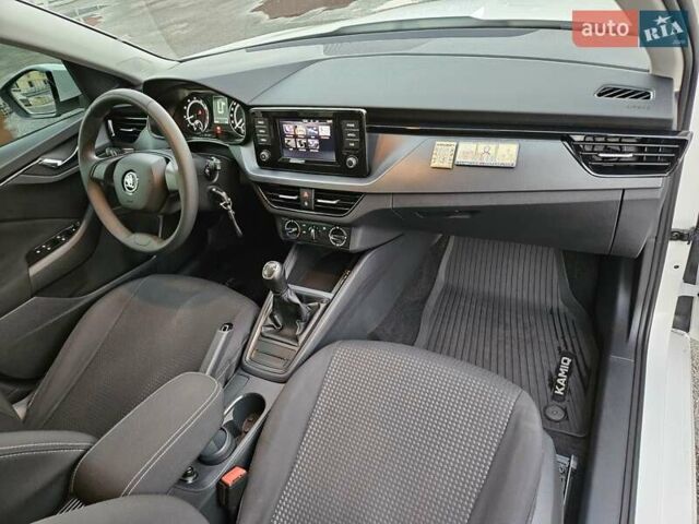 Білий Шкода KAMIQ, об'ємом двигуна 1.6 л та пробігом 52 тис. км за 18800 $, фото 30 на Automoto.ua