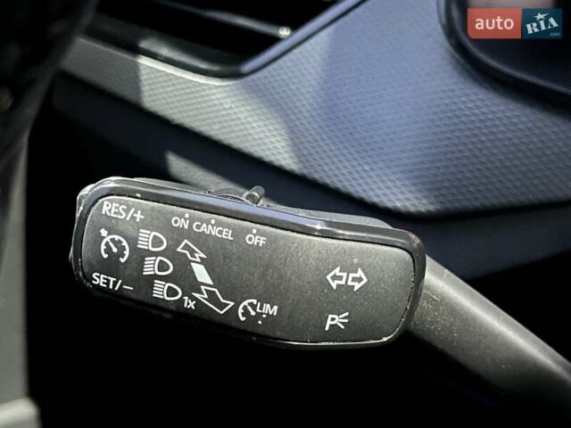 Белый Шкода KAMIQ, объемом двигателя 1.6 л и пробегом 62 тыс. км за 16500 $, фото 38 на Automoto.ua