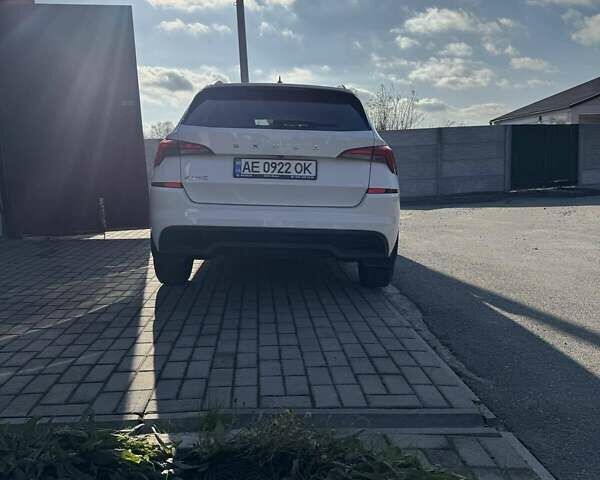Білий Шкода KAMIQ, об'ємом двигуна 1.6 л та пробігом 52 тис. км за 17100 $, фото 1 на Automoto.ua