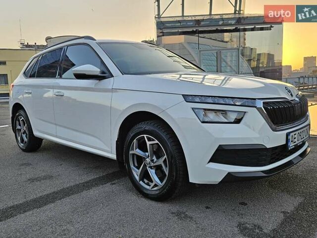 Білий Шкода KAMIQ, об'ємом двигуна 1.6 л та пробігом 52 тис. км за 18800 $, фото 10 на Automoto.ua