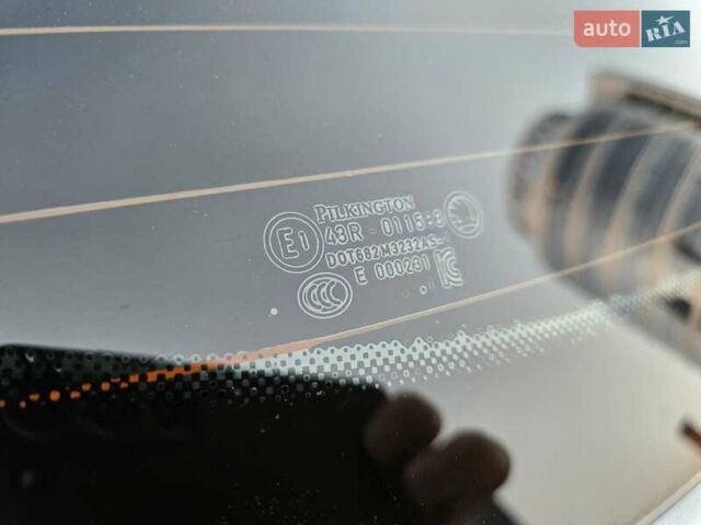 Білий Шкода KAMIQ, об'ємом двигуна 1.6 л та пробігом 52 тис. км за 18800 $, фото 76 на Automoto.ua