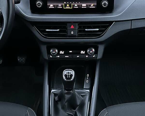 Белый Шкода KAMIQ, объемом двигателя 1.6 л и пробегом 62 тыс. км за 16500 $, фото 42 на Automoto.ua